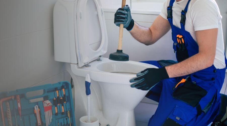 Expert burst pipe repair services in Monticello, KY